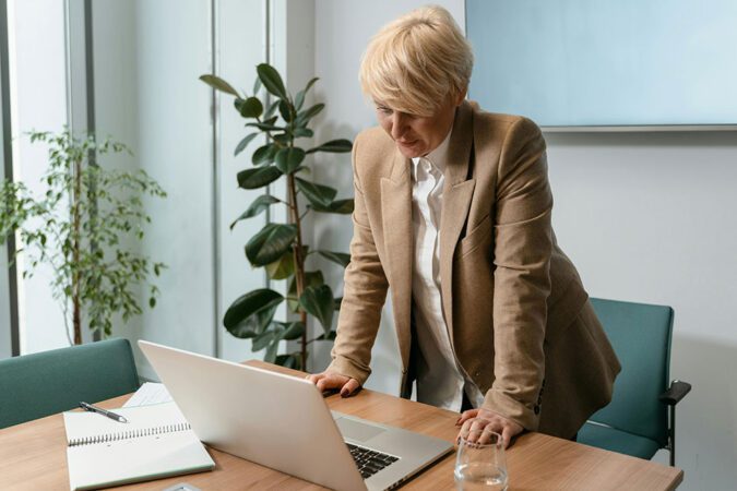 Businesswoman using a notebook computer